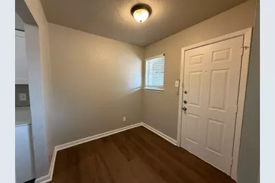 808 Blaylock Drive #202, Dallas, TX 75203 - Photo 9