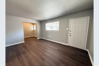 808 Blaylock Drive #202, Dallas, TX 75203 - Photo 5