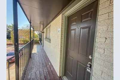 808 Blaylock Drive #202, Dallas, TX 75203 - Photo 3