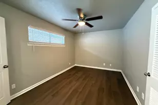 808 Blaylock Dr, Dallas, TX 75203 - Photo 15