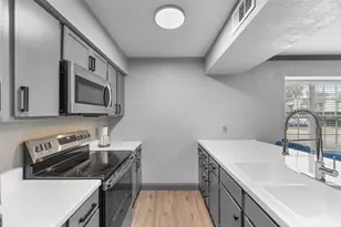 12482 Abrams Rd, Dallas, TX 75243 - Photo 11