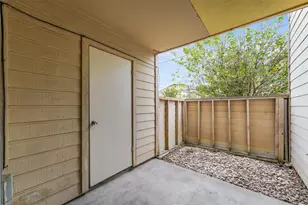 12482 Abrams Rd, Dallas, TX 75243 - Photo 19
