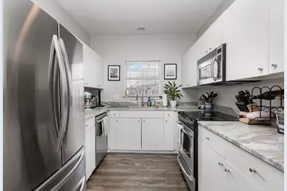 4111 Cole Avenue #30, Dallas, TX 75204 - Photo 9