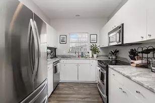 4111 Cole Ave, Dallas, TX 75204 - Photo 9