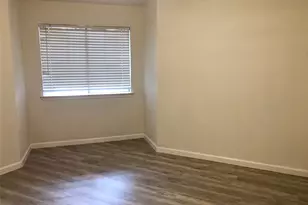 9829 Walnut St, Dallas, TX 75243 - Photo 11