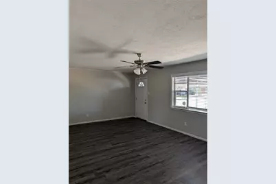 9201 Raymond Avenue, White Settlement, TX 76108 - Photo 3