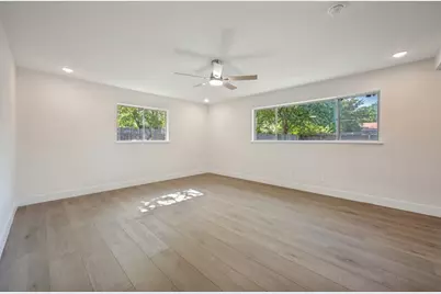 6904 Jewell Avenue, Fort Worth, TX 76112 - Photo 11