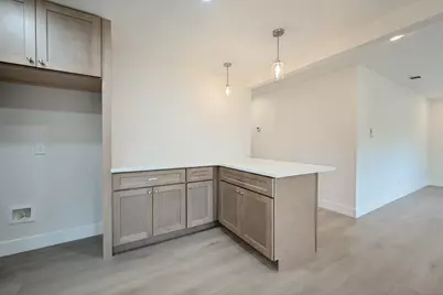 6904 Jewell Avenue, Fort Worth, TX 76112 - Photo 9