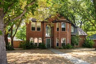 6101 Copperfield Dr, Arlington, TX 76001 - Photo 3