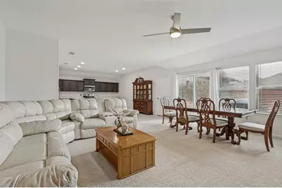 4022 Meadow Canyon Drive, Lancaster, TX 75146 - Photo 9