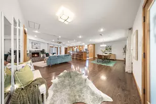 10412 Silverock Dr, Dallas, TX 75218 - Photo 3
