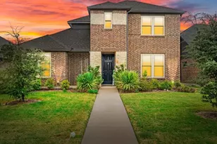 44 River Oaks Blvd, Waxahachie, TX 75165 - Photo 1