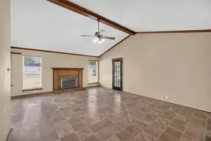 1217 Stonelake Dr, Cleburne, TX 76033 - Photo 7