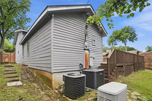 7248 Walling Ln, Dallas, TX 75231 - Photo 33