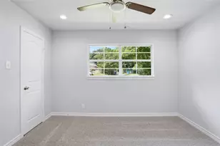 7248 Walling Ln, Dallas, TX 75231 - Photo 17