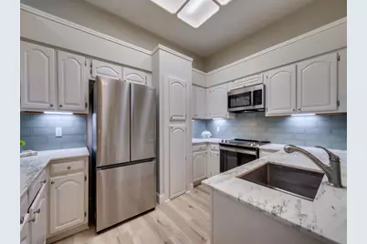 2522 Mallard Cove, Carrollton, TX 75006 - Photo 13