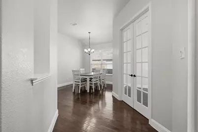 916 Llano Falls Drive, McKinney, TX 75071 - Photo 11