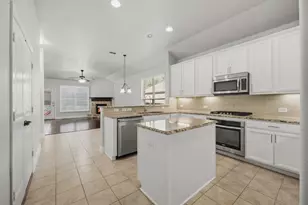 916 Llano Falls Dr, McKinney, TX 75071 - Photo 5