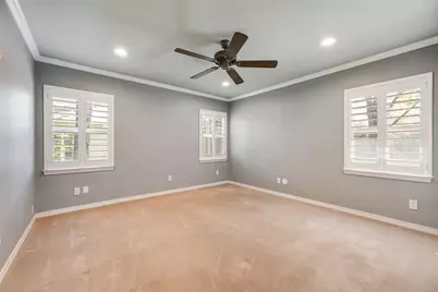 9911 Hurley Way, Dallas, TX 75220 - Photo 13