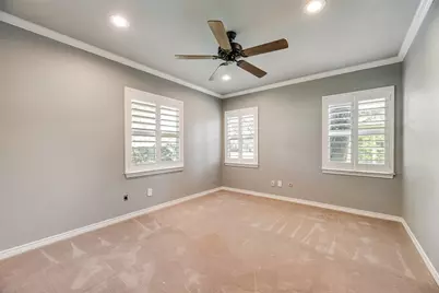 9911 Hurley Way, Dallas, TX 75220 - Photo 11