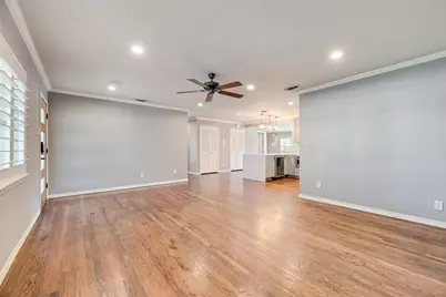 9911 Hurley Way, Dallas, TX 75220 - Photo 9