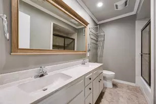9911 Hurley Way, Dallas, TX 75220 - Photo 7