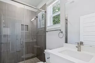 1042 Rosemont St, Austin, TX 78723 - Photo 21