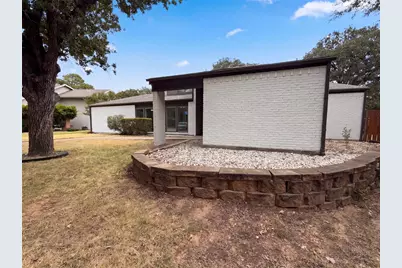742 Hummingbird Circle, Lewisville, TX 75067 - Photo 27