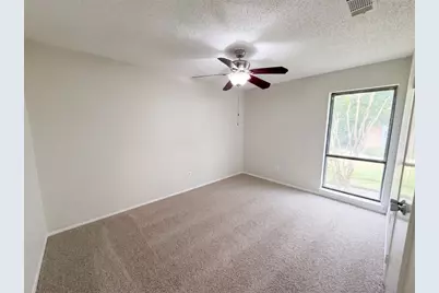 742 Hummingbird Circle, Lewisville, TX 75067 - Photo 19