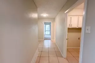 742 Hummingbird Cir, Lewisville, TX 75067 - Photo 15