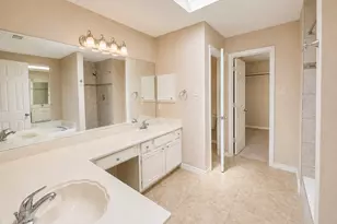 2815 Baze Rd, Euless, TX 76039 - Photo 11