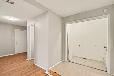 3720 Stanley Avenue, Fort Worth, TX 76110 - Photo 13