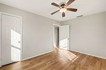 3720 Stanley Avenue, Fort Worth, TX 76110 - Photo 19