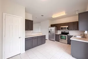 1406 Diorio Dr, Lewisville, TX 75067 - Photo 11