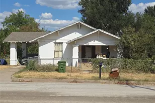 602 NW 4th Ave, Mineral Wells, TX 76067 - Photo 1
