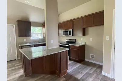 721 Hillburn, West Tawakoni, TX 75474 - Photo 7