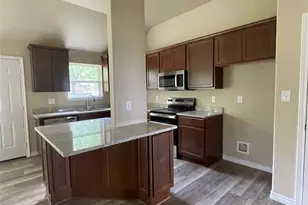 721 Hillburn, West Tawakoni, TX 75474 - Photo 7