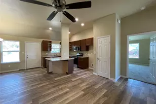 721 Hillburn, West Tawakoni, TX 75474 - Photo 5