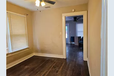 2612 Wilkinson Avenue, Fort Worth, TX 76103 - Photo 21