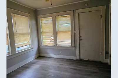 2612 Wilkinson Avenue, Fort Worth, TX 76103 - Photo 5