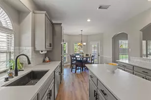 13909 Sparrow Hill Dr, Little Elm, TX 75068 - Photo 11
