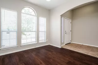 7932 Glenway Drive, Dallas, TX 75249 - Photo 7