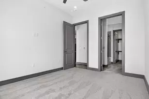 2700 Old Denton Rd, Carrollton, TX 75007 - Photo 15