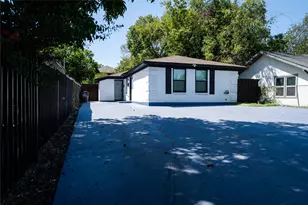 807 W Broadus St, Fort Worth, TX 76115 - Photo 25