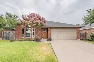 7403 Fossil Lake Dr, Arlington, TX 76002 - Photo 1