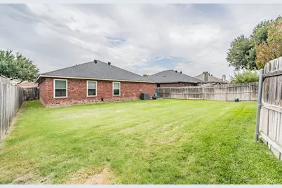 7403 Fossil Lake Drive, Arlington, TX 76002 - Photo 31