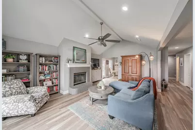 7403 Fossil Lake Drive, Arlington, TX 76002 - Photo 5