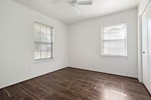202 E Kenwood Dr, Garland, TX 75041 - Photo 21
