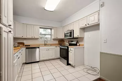202 E Kenwood Drive, Garland, TX 75041 - Photo 7