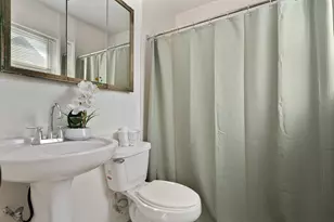 202 E Kenwood Dr, Garland, TX 75041 - Photo 17